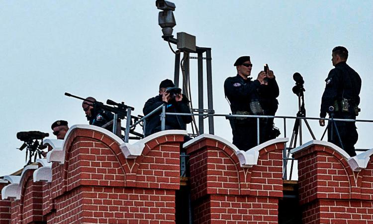 ФСО назначила учения против штурма Кремля ФСО назначила учения против штурма Кремля