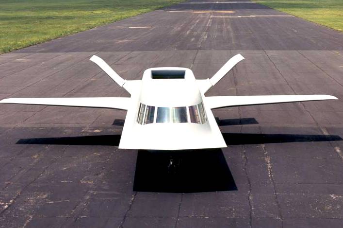 Экспериментальный малозаметный самолет Northrop Tacit Blue (США) Экспериментальный малозаметный самолет Northrop Tacit Blue (США)