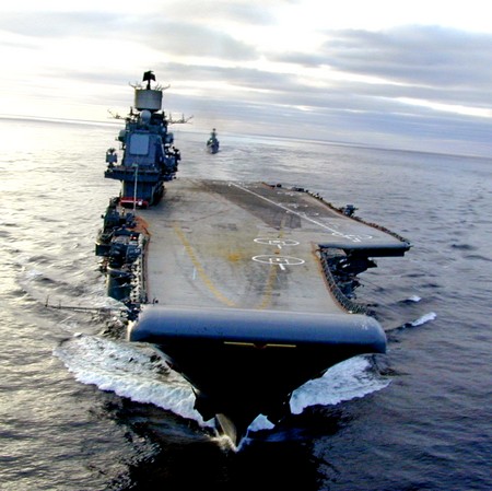 Уважают только силу: о прошлом, настоящем и будущем «Адмирала Кузнецова»