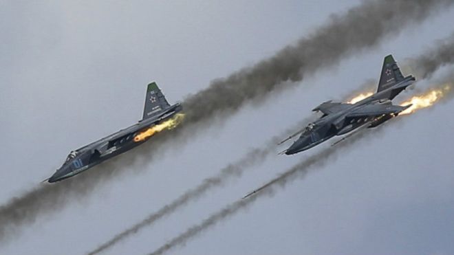 Сирийская авиация обрушила свой гнев на экстремистов в Дейр-эз-Зоре Сирийская авиация обрушила свой гнев на экстремистов в Дейр-эз-Зоре
