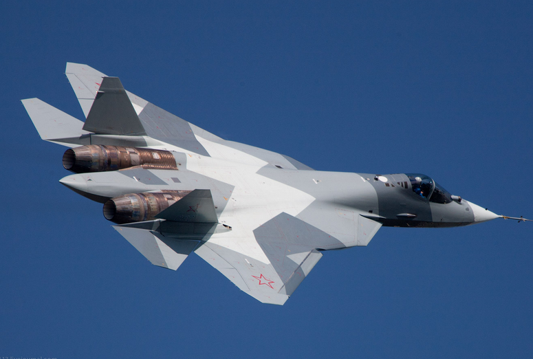 На Западе признали поражение: ПАК-ФА не оставит шансов американскому F-22
