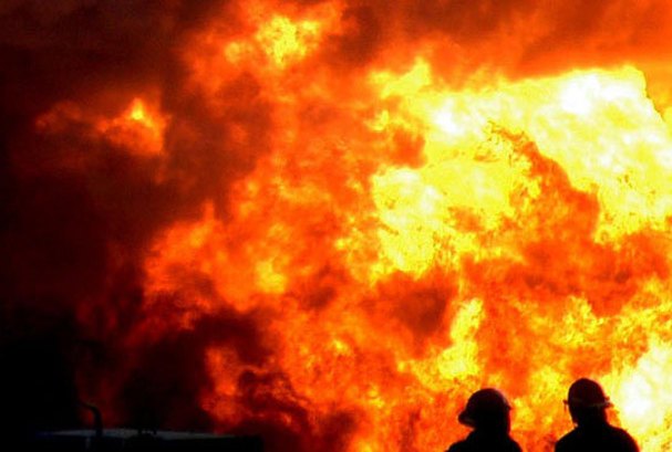 Жители оккупированной Красногоровки сожгли баню вместе с пьяными карателями