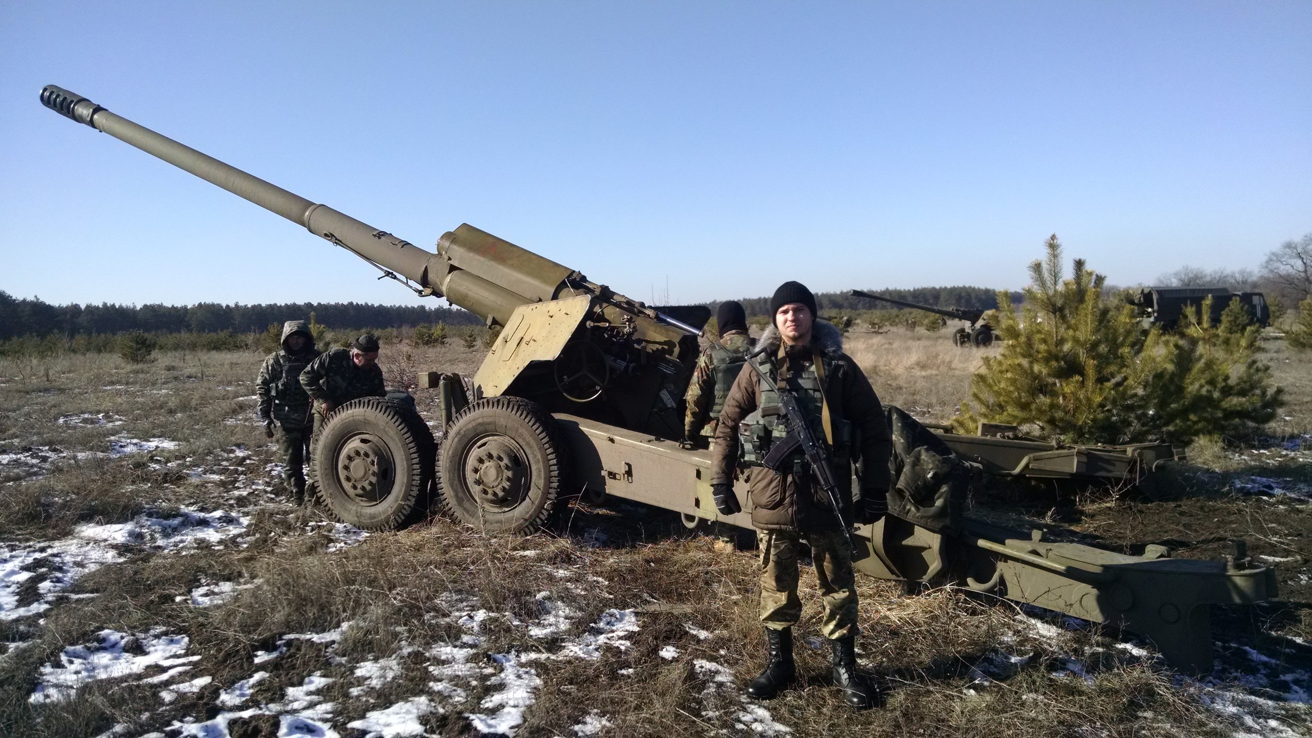 ВСУ готовят новый удар по Донбассу: в Дзержинск перебросили гаубицы