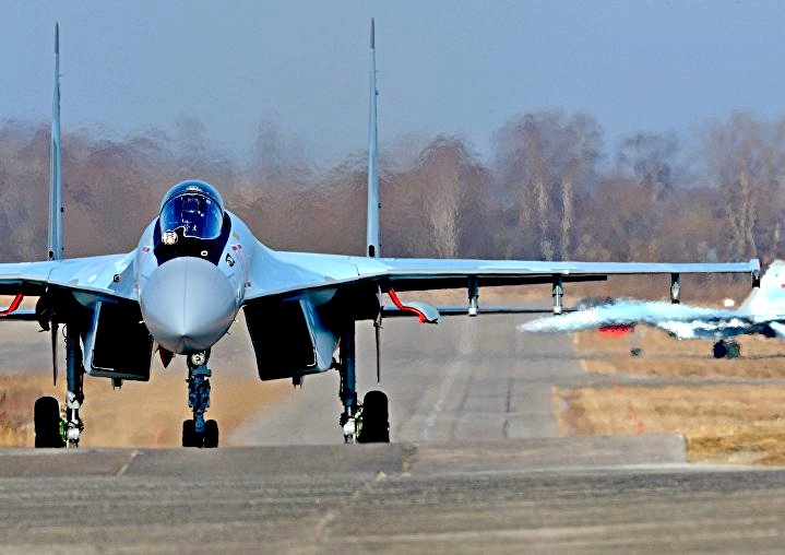 Звено истребителей Су-35 заступит на боевое дежурство в Карелии