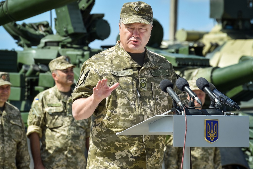 Порошенко назвал украинскую армию сильнейшей в Европе