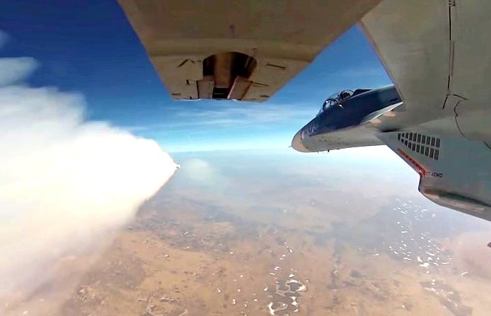 Эффектное видео с учений российских Су-27 в Крыму