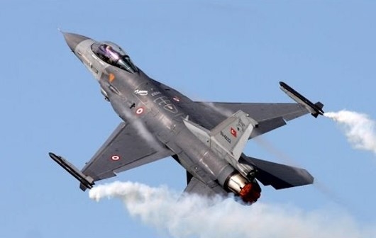 Турецкие военные заявляют о десятках убитых боевиков ИГ на севере Сирии