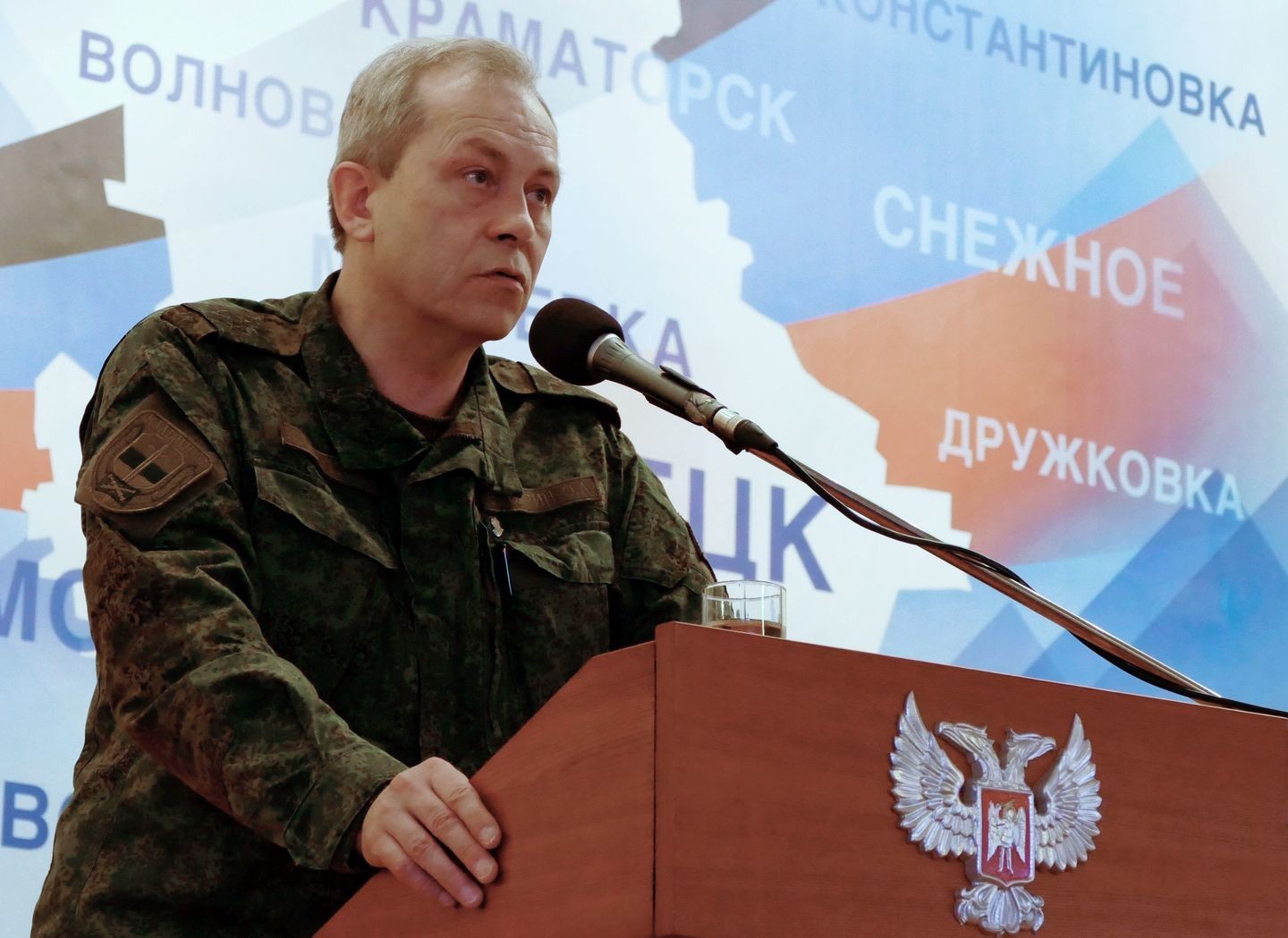 Басурин: Нищая украинская армия закупает снаряды у террористов