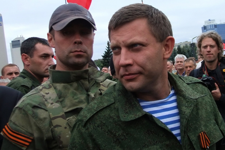 На передовые позиции армии ДНР прибыл Захарченко