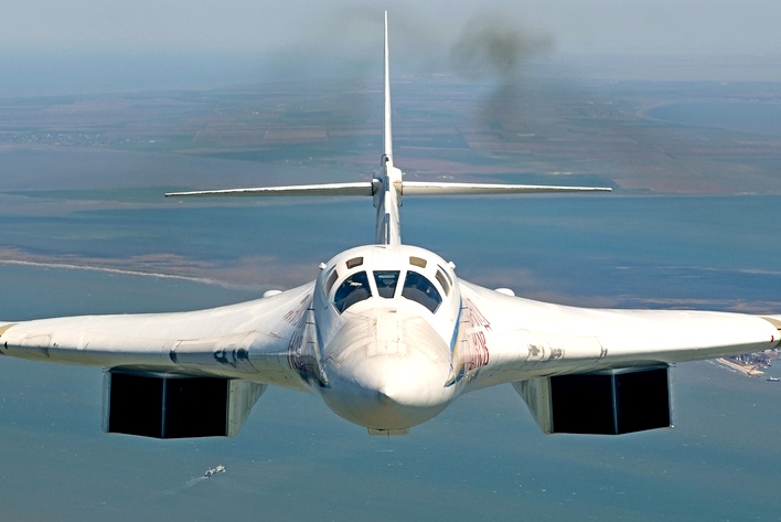 Ту-160М2: подробности «начинки» нового самолета