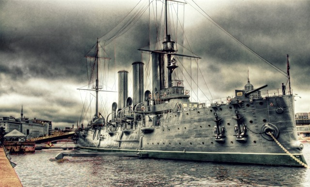 Корабль-символ России: крейсер «Аврора» как пример русской везучести