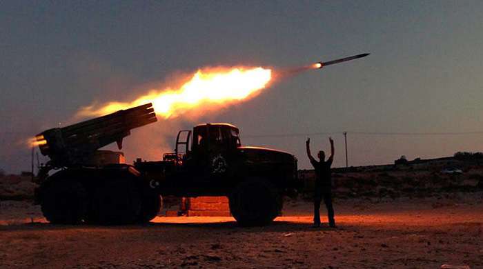 Гвардейцы Асада ракетным огнем выгнали боевиков от аэродрома Т-4 в Пальмире