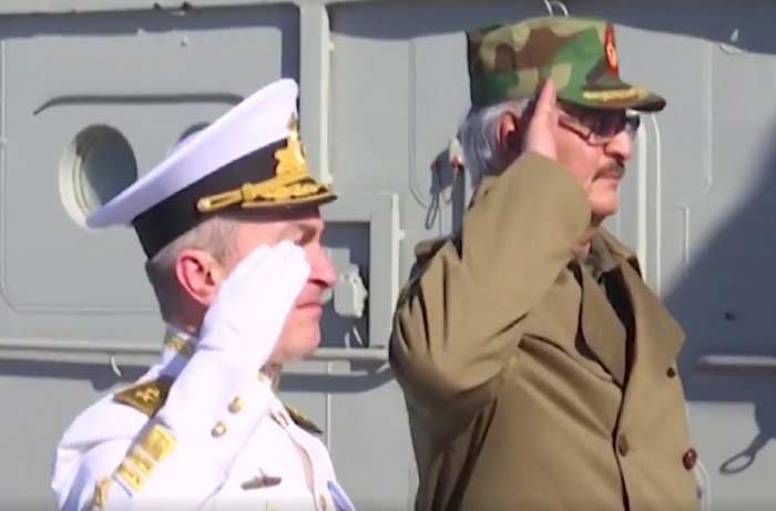 Командующий ливийской армией Халифа Хафтар посетил российский авианосец
