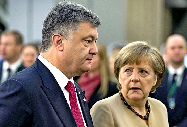 Порошенко получил «затрещину» от Меркель за кровь на Донбассе