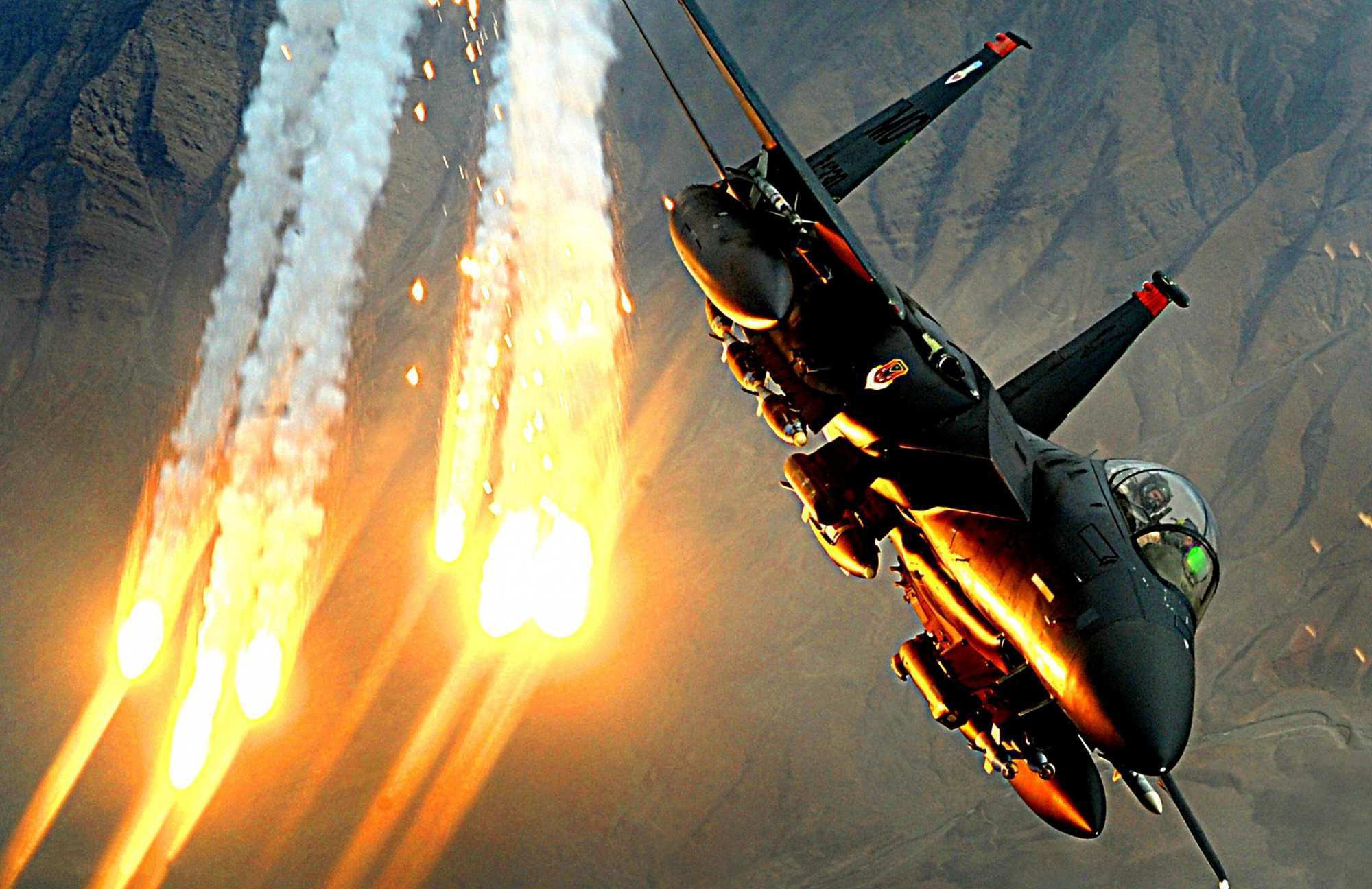 ВВС Израиля разбомбили военный аэродром в Дамаске
