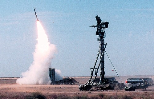 Одновременный пуск 12 ракет комплекса С-400