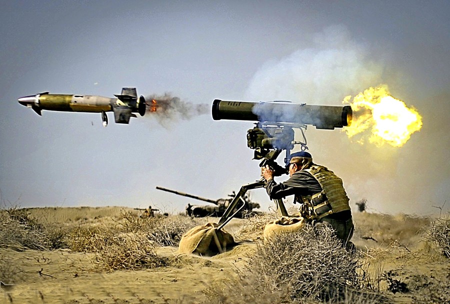 Иракцы уничтожили толпу боевиков из российского ПТРК "Корнет"