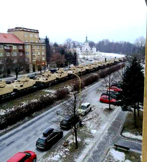 Словаки в ярости от переброски военной техники НАТО