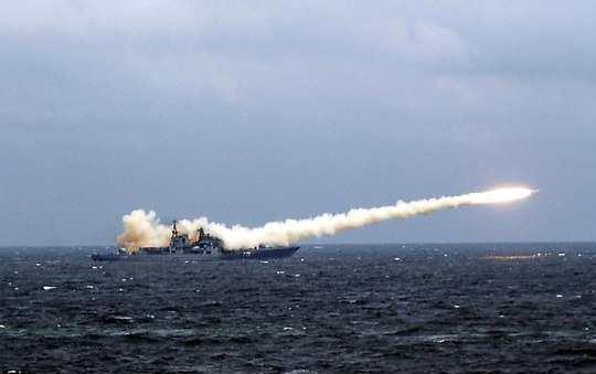 СМИ: русские боевые корабли крылатыми ракетами нанесли удар по боевикам