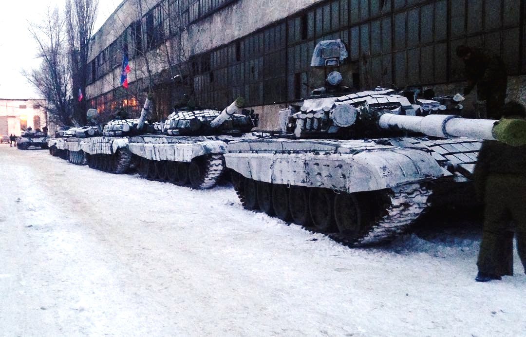 Гиви перебросил модернизированные Т-72 для взятия ВСУ в «Авдеевский котёл»