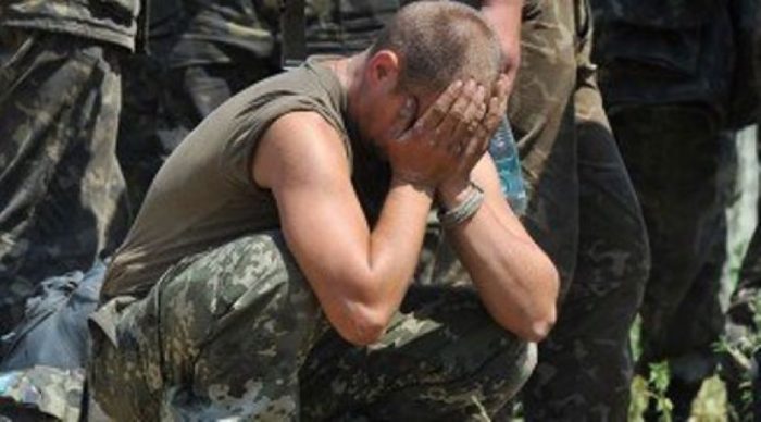 «Ты убивал мирных жителей» — Киевляне наказали ветерана АТО за Авдеевку