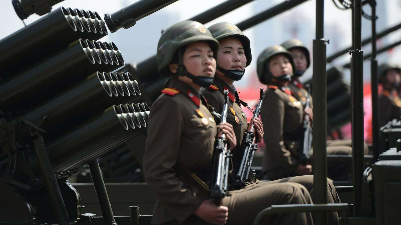 В КНДР казнили из зенитных орудий пятерых высших офицеров госбезопасности