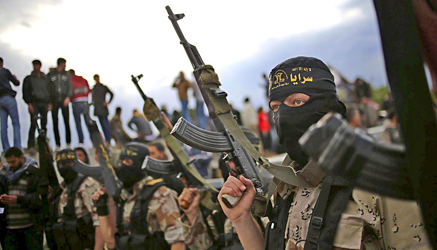 «Черные» зубы сломают о Дейр-эз-Зор: А будут ли курды союзником Дамаска?