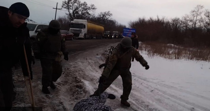Блокаторов в редуте "Запорожье" окружил спецназ ВСУ, готовится штурм
