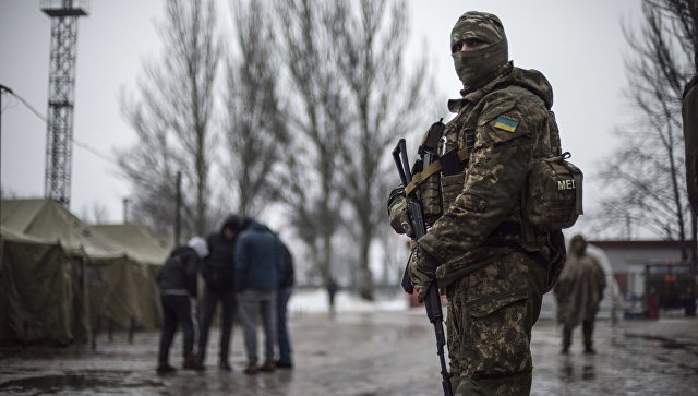 Киев саботирует отвод тяжелого вооружения