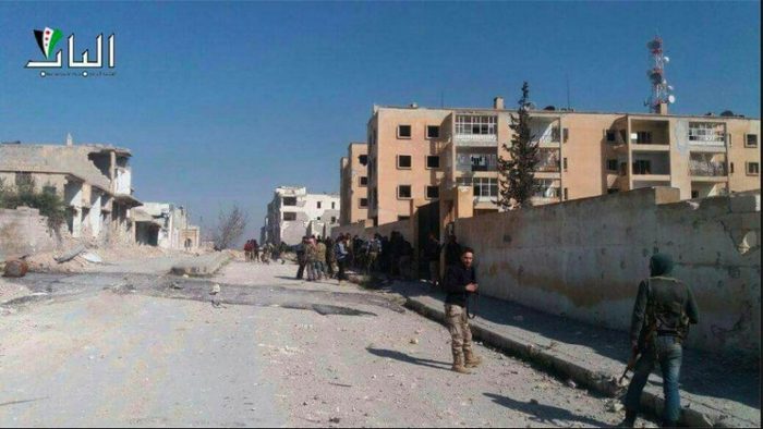 Протурецкие боевики прорвались к центру города Аль-Баб