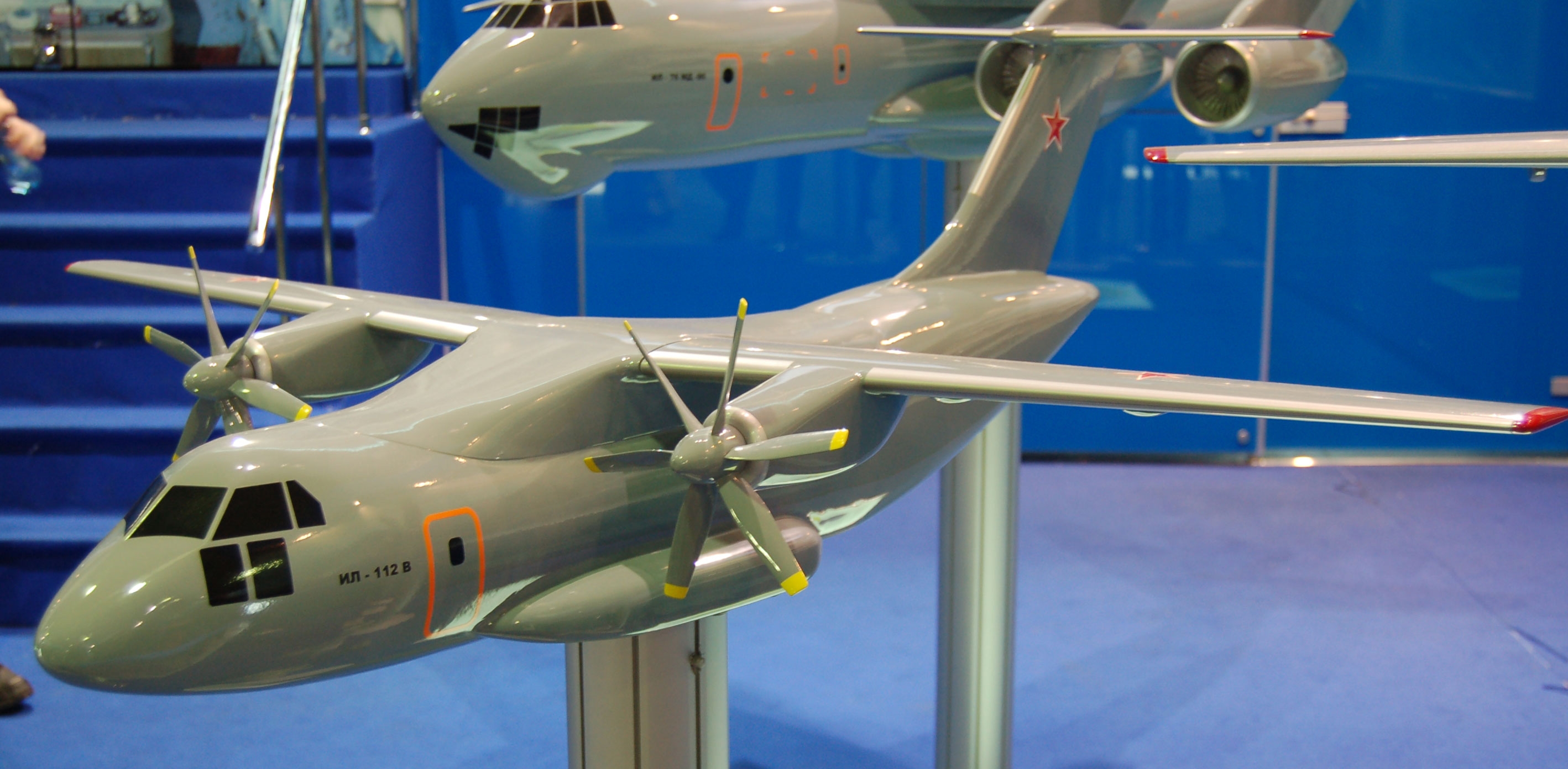 Ил-112В встает на крыло: первый опытный образец уже в ЦОС