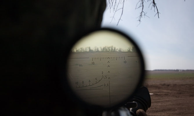 Снайперы ВСН варварски «надругались» над украинскими пулемётчиками