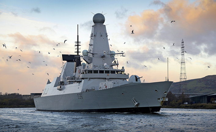 ВМФ Британии пытаются забраться в тыл к русскому флоту
