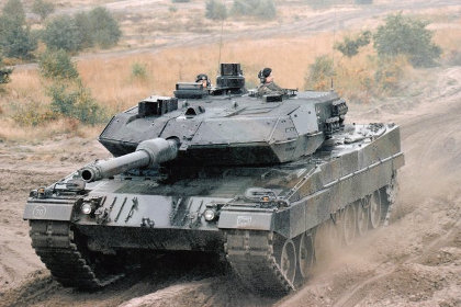 «Leopard 2PL»: старый новый танк для нищих
