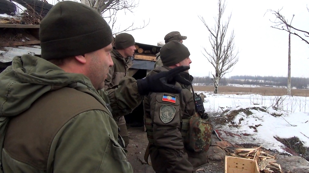 Глава ДНР Захарченко посетил с инспекцией передовую