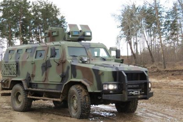 Украинская армия взяла на вооружение новые бронемашины «Козак-2»