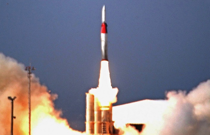 Как израильский комплекс  «Arrow» перехватил ракету С-200: разбор полетов