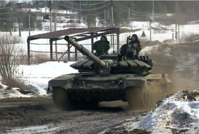 Обновленная «легенда»: на Урале проверили, на что способен новый Т-72