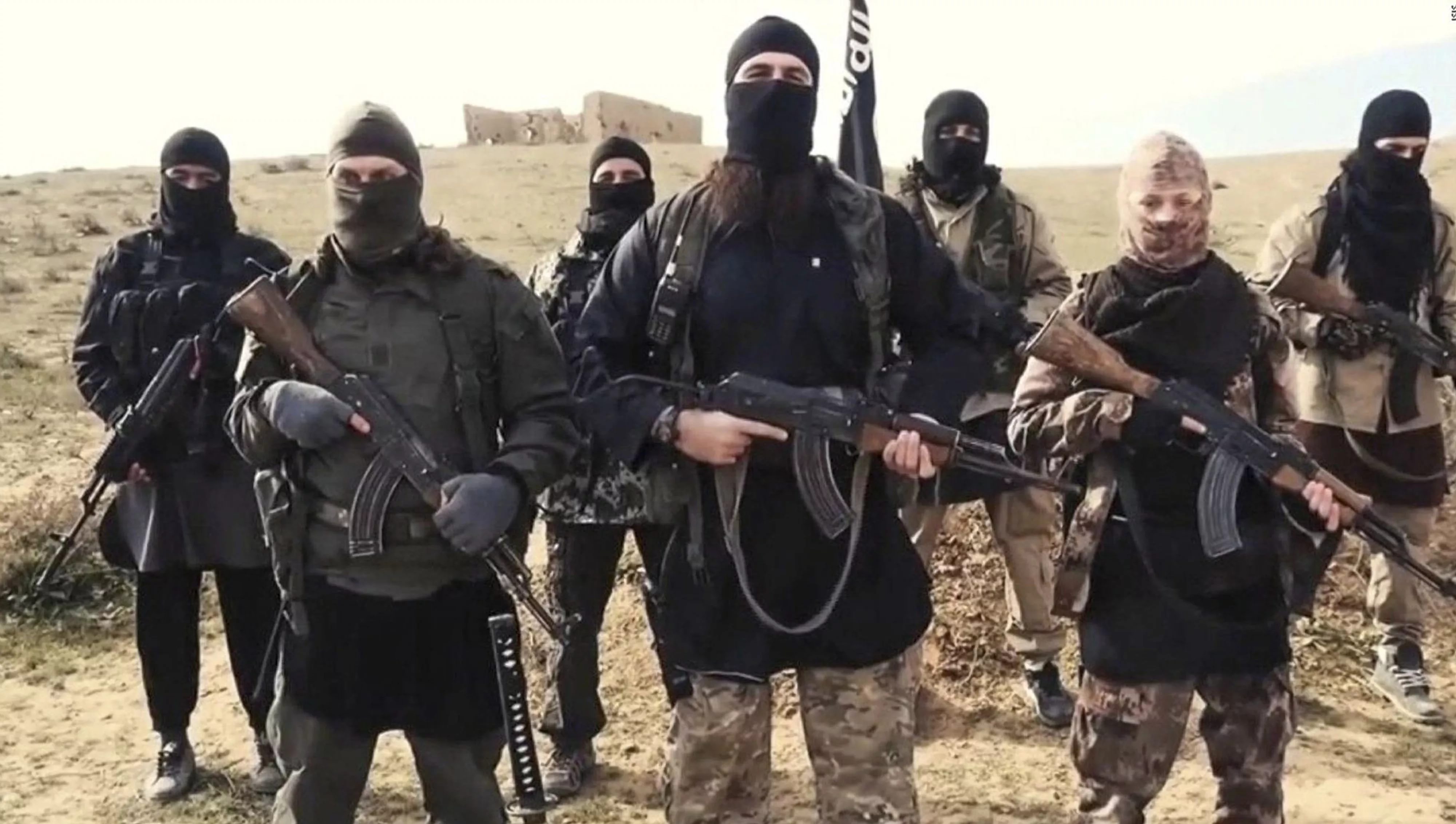 Жители освобождённой Пальмиры рассказали о зверствах боевиков ИГИЛ Жители освобождённой Пальмиры рассказали о зверствах боевиков ИГИЛ