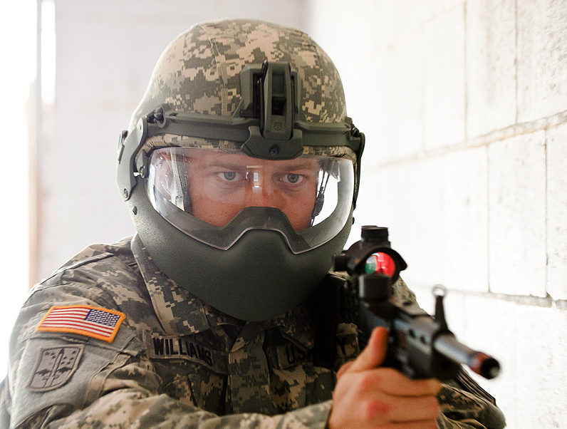 Американских солдат оденут в баллистические шлемы нового поколения