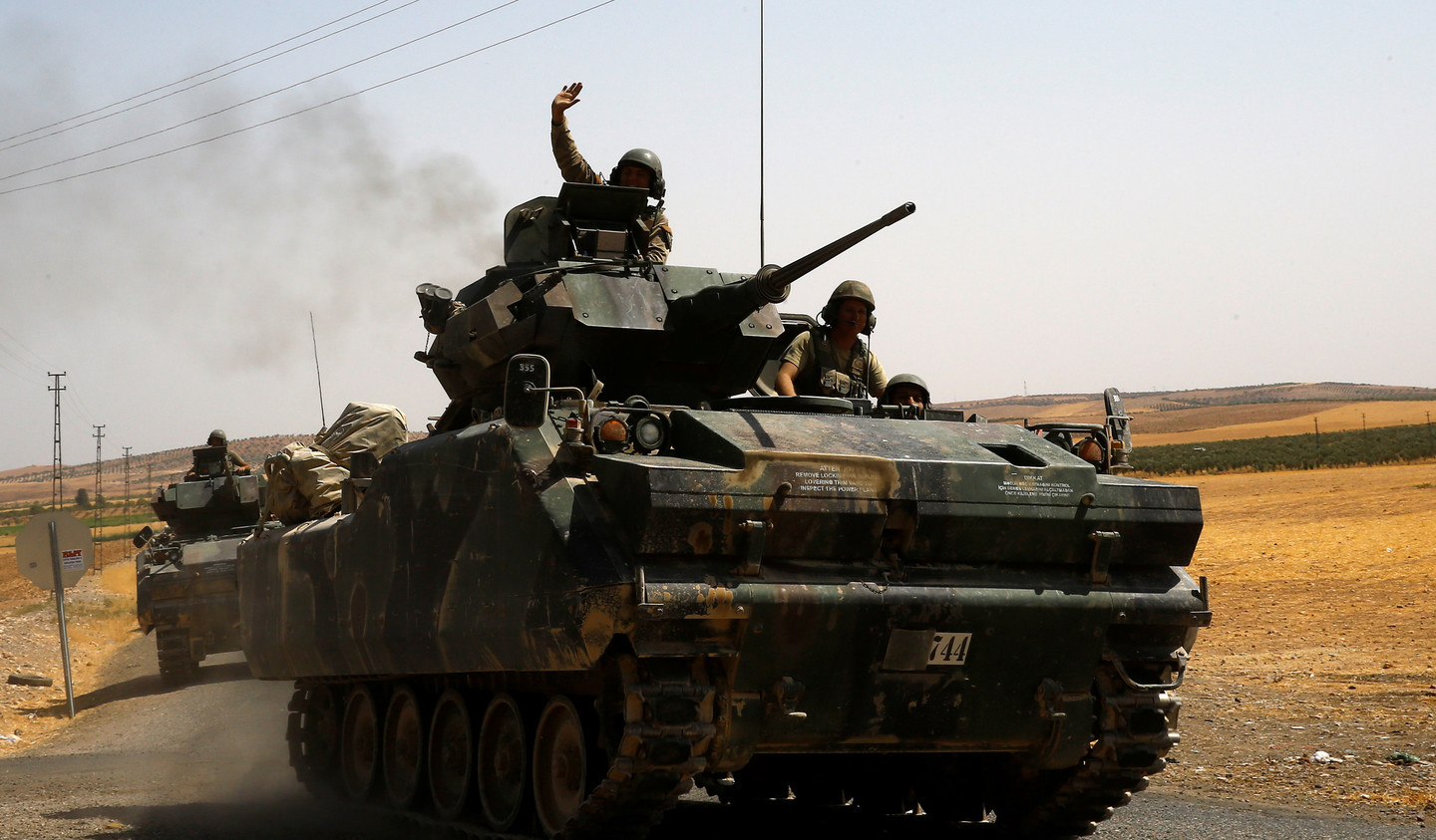 Битва за Хаму: турецкие БМП ACV-15 готовятся штурмовать войска Асада