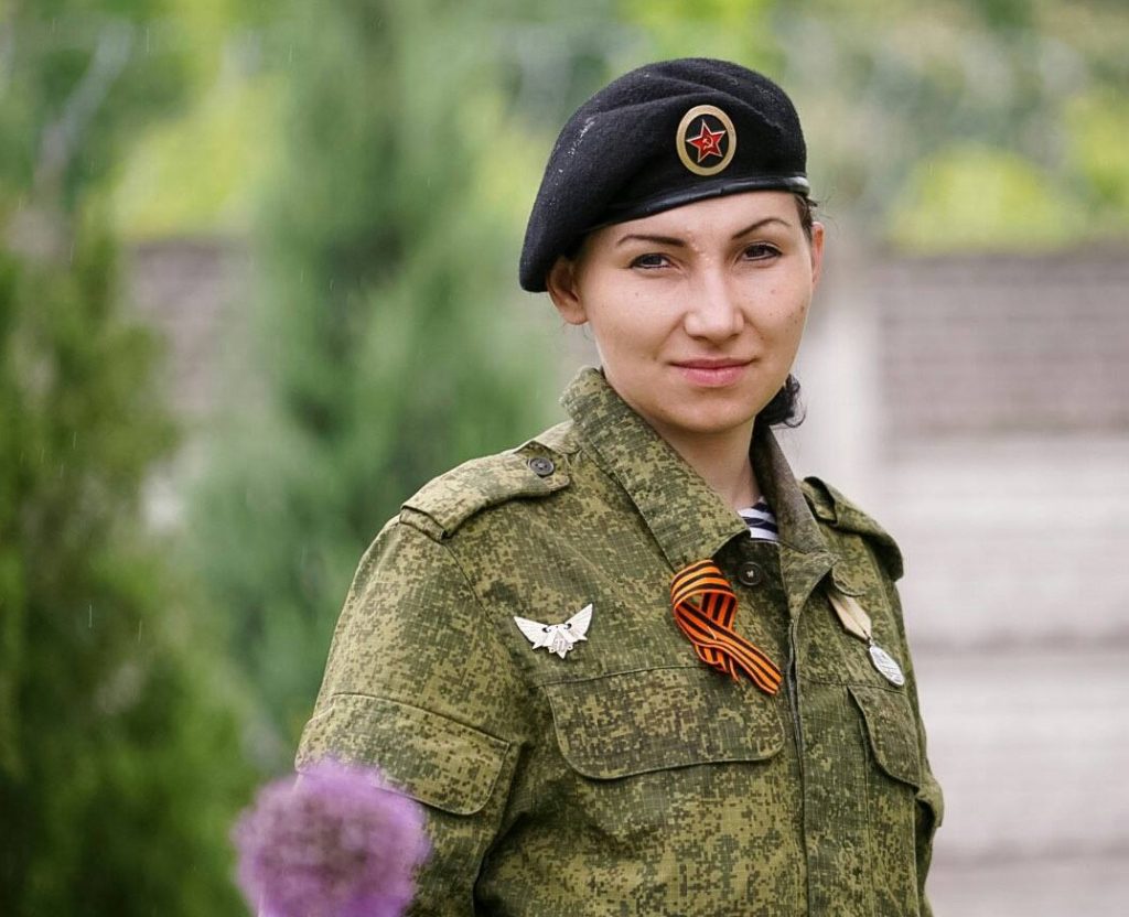 «Некоторых вылечит только свинец». Как женщины воюют на Донбассе