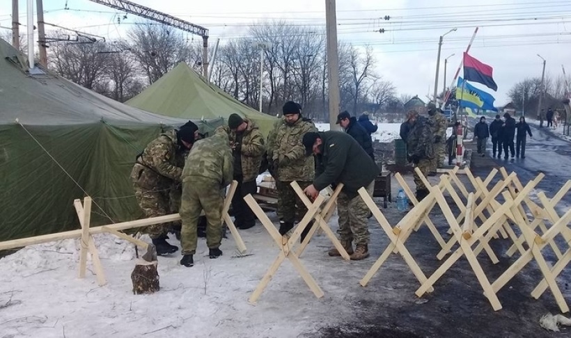 Блокаторы Донбасса находятся под прицелом, ВСУ готовы открыть огонь