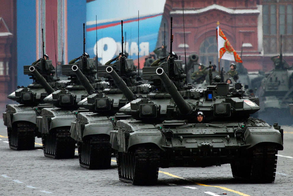 «Умру, но машину не брошу!»: пять подвигов танкистов в современной России