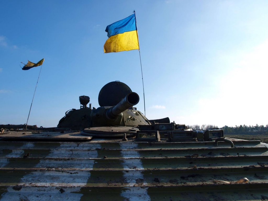 Хроника Донбасса: ВСУ захватили Авдеевский коксохим, обстрелы продолжаются