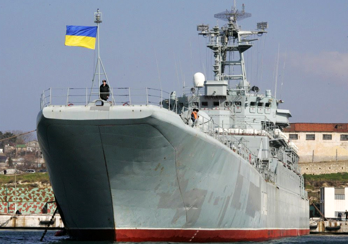 Оставшиеся в Крыму корабли Украины стали военным имуществом Минобороны РФ