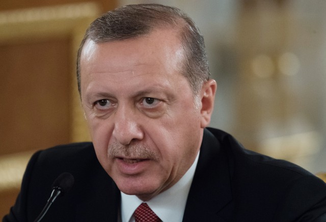 Эрдоган заявил о планах новых операций в Сирии