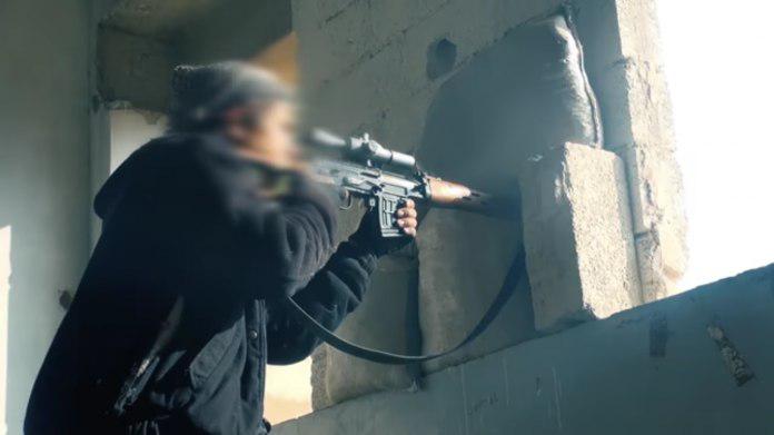 СМИ: неизвестный снайпер боевиков стал кошмаром для сил Асада в Дамаске