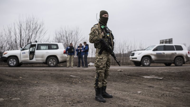 В ЛНР объяснили, зачем украинские диверсанты подорвали автомобиль ОБСЕ