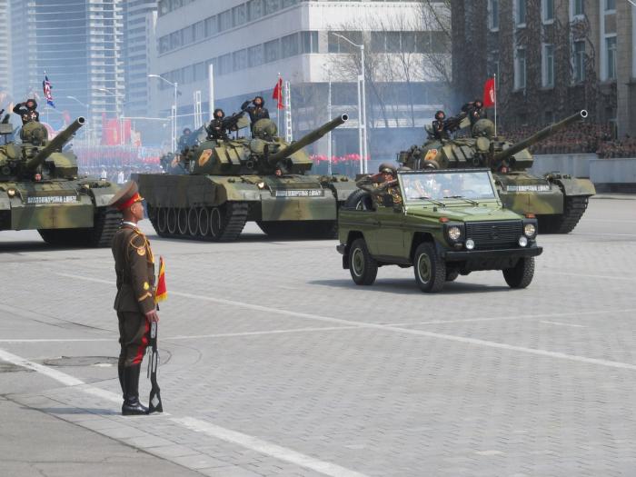 Военный парад в Пхеньяне 15 апреля 2017 года